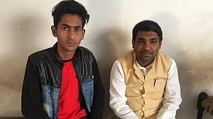 अभी तक खौफ में है रोजगार पर सवाल पूछने वाला अदनान, कहा- ‘कानों में गूंजते हैं आतंकवादी और देशद्रोही शब्द’