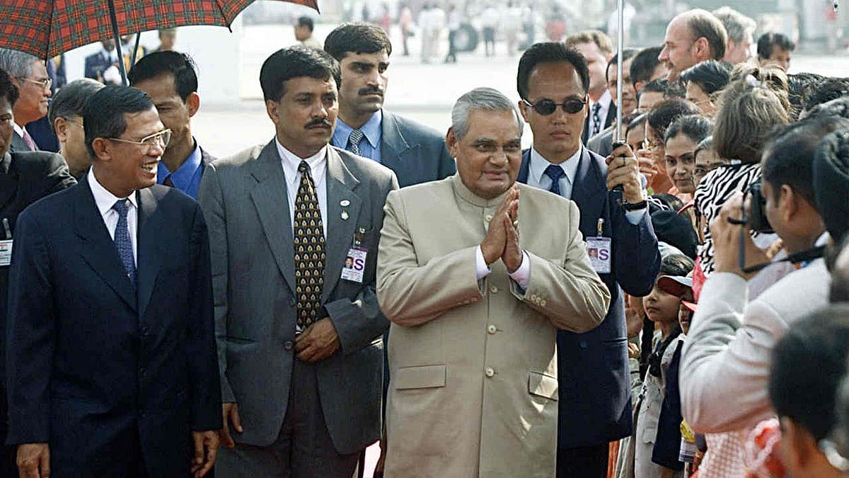 लोकतंत्र के पन्ने: लोकसभा चुनाव 1999, जब पहली बार कोई गैर कांग्रेसी सरकार ने पूरे किए पांच साल