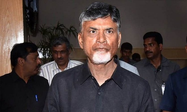 काला कपड़ा पहनकर चंद्रबाबू ने पीएम मोदी के दौरे का  किया विरोध, पूछा- खाली हाथ आंध्र आने में शर्म नहीं आई!