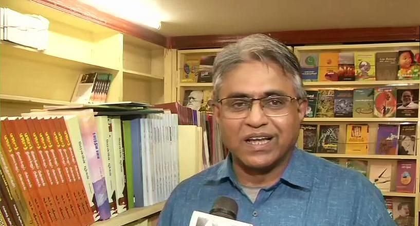 राफेल डील पर लिखी किताब पर चुनाव आयोग ने लगाई रोक, प्रकाशक ने उठाए सवाल, पूछा-  आयोग और सरकार को क्या आपत्ति