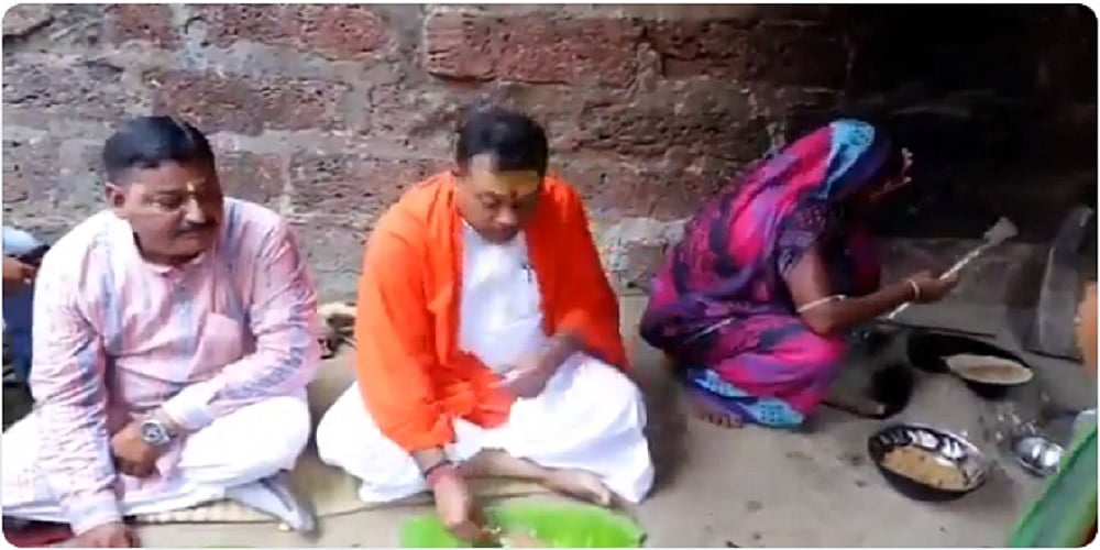 रिपोर्ट में उज्‍ज्‍वला योजना की खुली पोल, चार राज्‍यों में 85 फीसदी लाभार्थी पका रहे हैं चूल्‍हे पर खाना