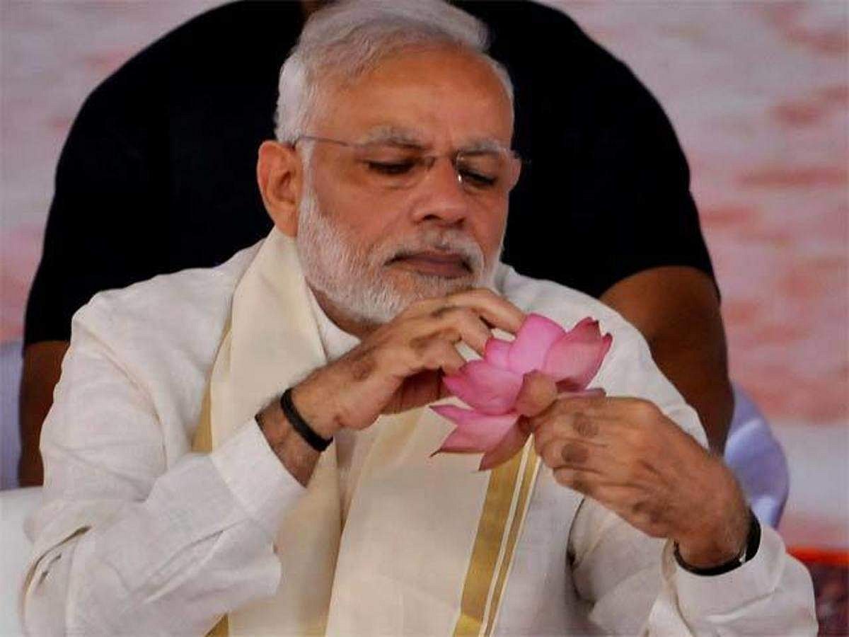 आकार पटेल का लेख: आखिर बीजेपी क्यों नहीं दिखा रही 2004 जैसा जोश?