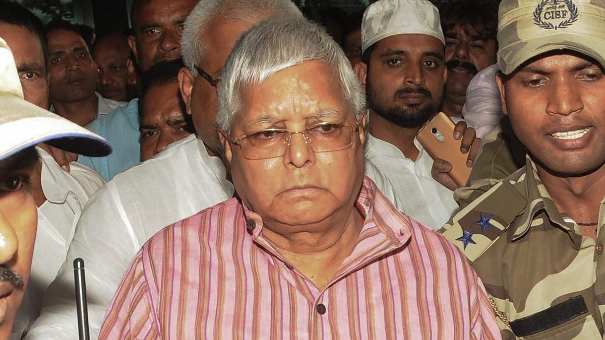 जेल में बंद लालू यादव से डरी बीजेपी-जेडीयू, नीतीश के आरोप के बाद दो बार लालू के वार्ड की तलाशी