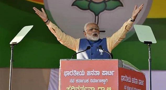 अब चुनावी भाषण भी टेलीप्रॉम्पटर से पढ़ते हैं मोदी, कहीं याददाश्त की  दिक्कत तो नहीं होने लगी है पीएम को !