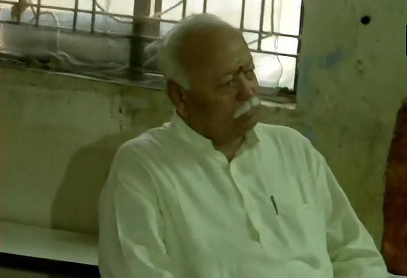लोकसभा चुनाव: पहले चरण की 91 सीटों पर मतदान जारी, इन दिग्गजों ने डाला वोट
