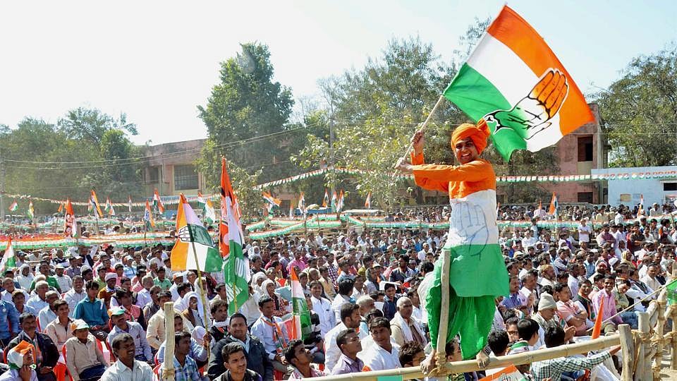 आकार पटेल का लेख: रैलियों में  भाषणों से लोगों को मजा तो आता है, लेकिन इससे न तो वोट मिलते हैं और न ही समर्थन
