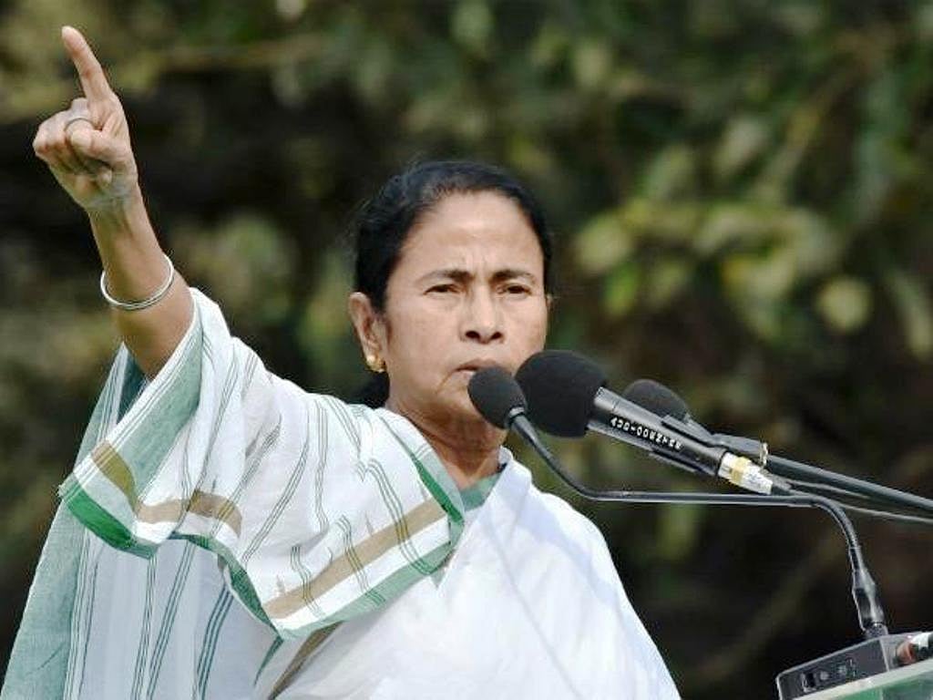 ममता ने बीजेपी को बताया ‘दंगाबाजों’ की पार्टी, कहा- ‘मोदी पीएम नहीं, ‘एक्सपायरी बाबू’ हैं’