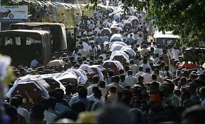 श्रीलंका ब्लास्ट: जेडीएस के 4 कार्यकर्ताओं की मौत, 3 लापता, धमाके में मरने वालों की संख्या 300 के करीब पहुंची