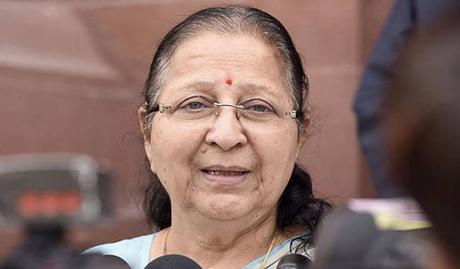 बीजेपी को बड़ा झटका, सुमित्रा महाजन ने चुनाव नहीं लड़ने का किया ऐलान, कहा- पार्टी में है असमंजस की स्थिति