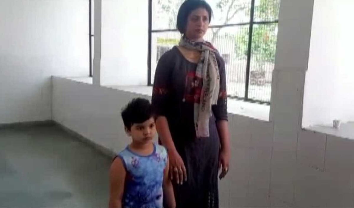 पति मोहम्मद शमी के घर में जबरन घुसीं हसीन जहां, बवाल करने पर गिरफ्तार, पुलिस पर लगाया मिलीभगत का आरोप