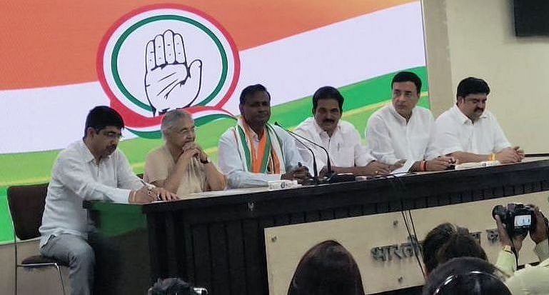 कांग्रेस में शामिल होने के बाद उदित राज का बीजेपी पर हमला, कहा- दलित आंदोलन का समर्थन करने की मुझे मिली सजा