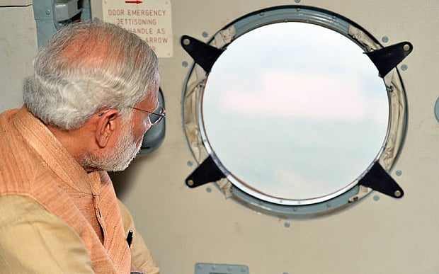 छत्तीसगढ़ सीएम ने भेजा पीएम मोदी को आईना, कहा - इसमें देखकर अपना असली चेहरा  तो पहचानिए