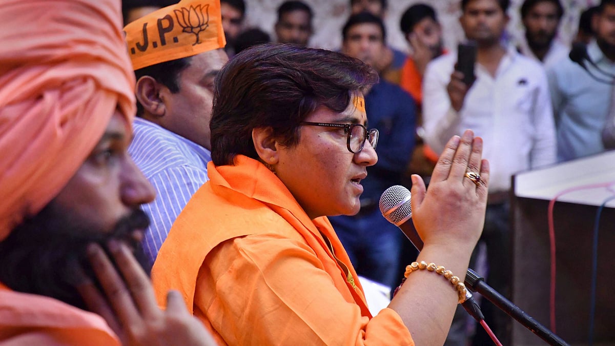 प्रज्ञा ठाकुर की उम्मीदवारी से मध्य प्रदेश बीजेपी में बगावत, पार्टी की बैठक में भाग नहीं ले रहे कई वरिष्ठ  नेता