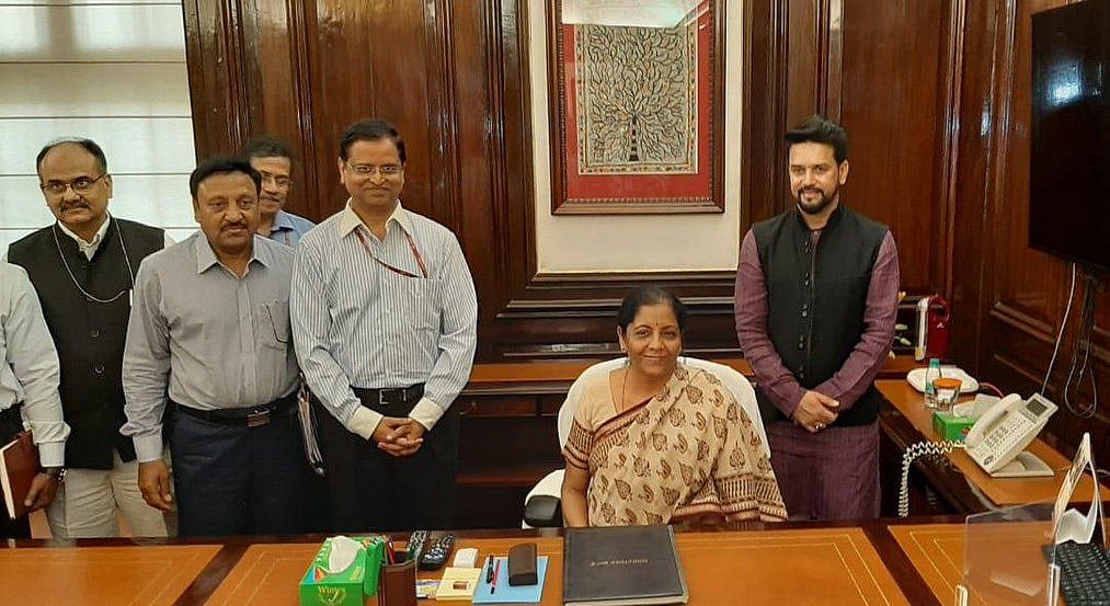 नए वित्त मंत्री के लिए आसान नहीं राह, विरासत में मिली हैं अर्थव्यवस्था की ये चुनौतियां 