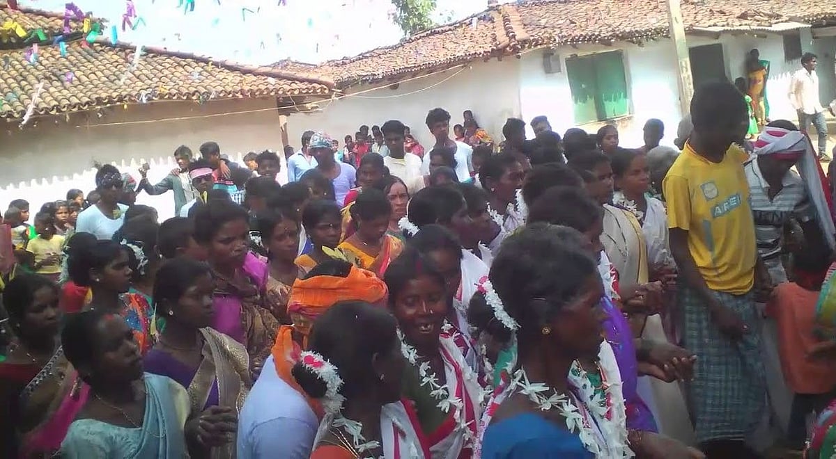 झारखंड: आदिवासियों में फूट डालकर ध्रुवीकरण कर रहे हैं बीजेपी-आरएसएस