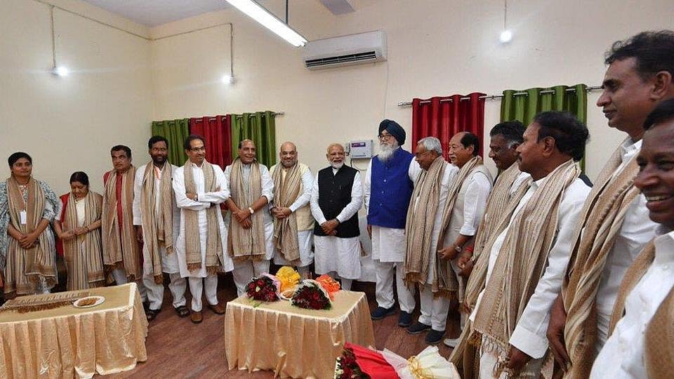 नतीजों से पहले ही दरकने लगा है एनडीए, सहयोगियों की हालत से बीजेपी का जीत का भरोसा डांवाडोल