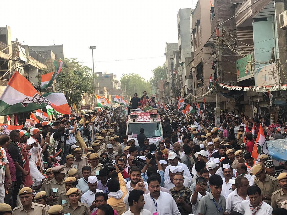 लोकसभा चुनाव 2019 LIVE: बीजेपी नेता का पीएम पर निशाना, कहा- स्व. राजीव गांधी पर बयान देकर मोदी ने गलत किया