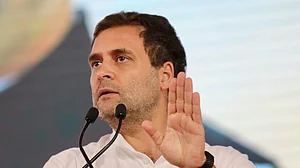 फोटो: @INC