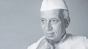 वीडियो: पंडित नेहरू ने ऐसे किया भारत-निर्माण