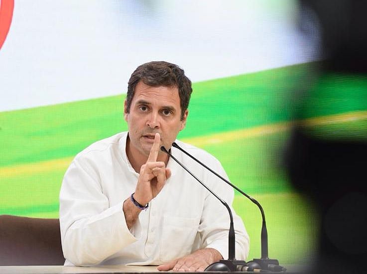 पांच साल में पहली बार मीडिया के समाने आए पीएम मोदी, लेकिन राहुल गांधी के इन सवालों का नहीं दिया जवाब