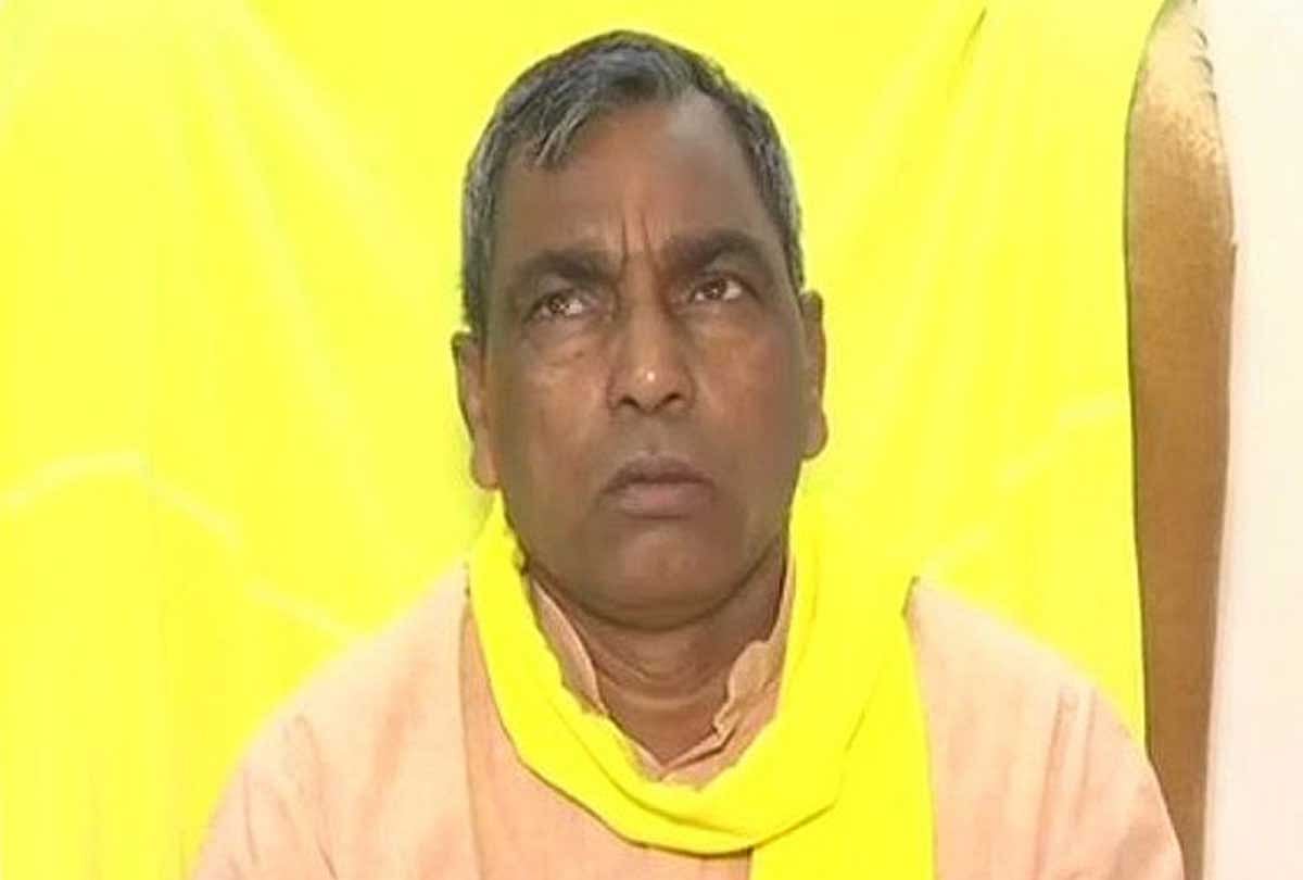 ओमप्रकाश राजभर का बड़ा आरोप- मेरे झण्डे का इस्तेमाल करने के लिए बीजेपी इस्तीफा नहीं स्वीकार रही