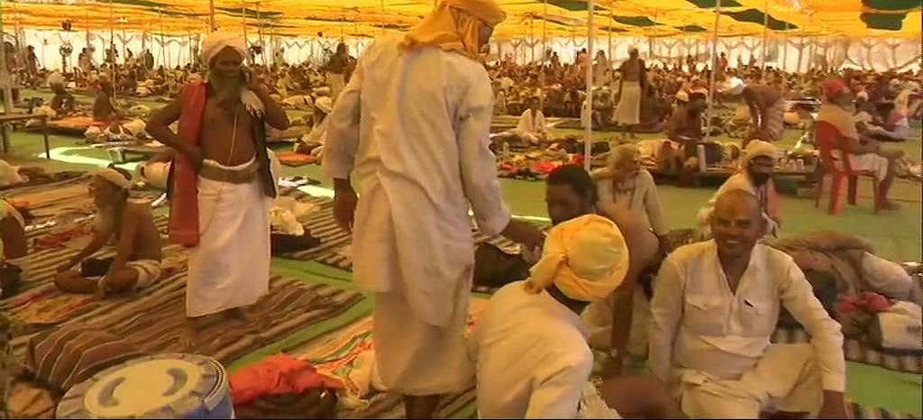 मध्य प्रदेश: विधानसभा में करारी शिकस्त के बाद अब लोकसभा चुनाव भी हार जाएगी बीजेपी? साधु-संतों ने खोला मोर्चा