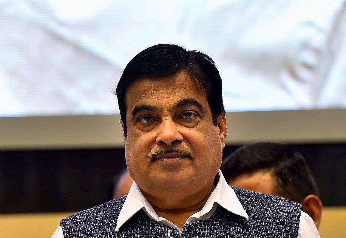 चुनाव के बीच मोदी के मंत्री गडकरी ने फिर अलापा पाक राग, कहा- पाकिस्तान नहीं माना तो बंद करेंगे नदियों का पानी