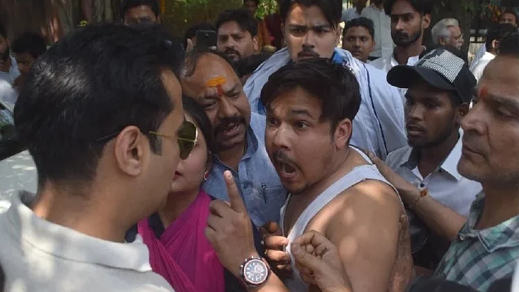 फोटो: सोशल मीडिया