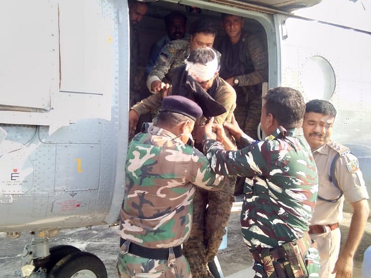 झारखंड: सरायकेला में नक्सलियों का तांडव, आईईडी धमाका कर सुरक्षा कर्मियों पर की फायरिंग, 11 जवान घायल