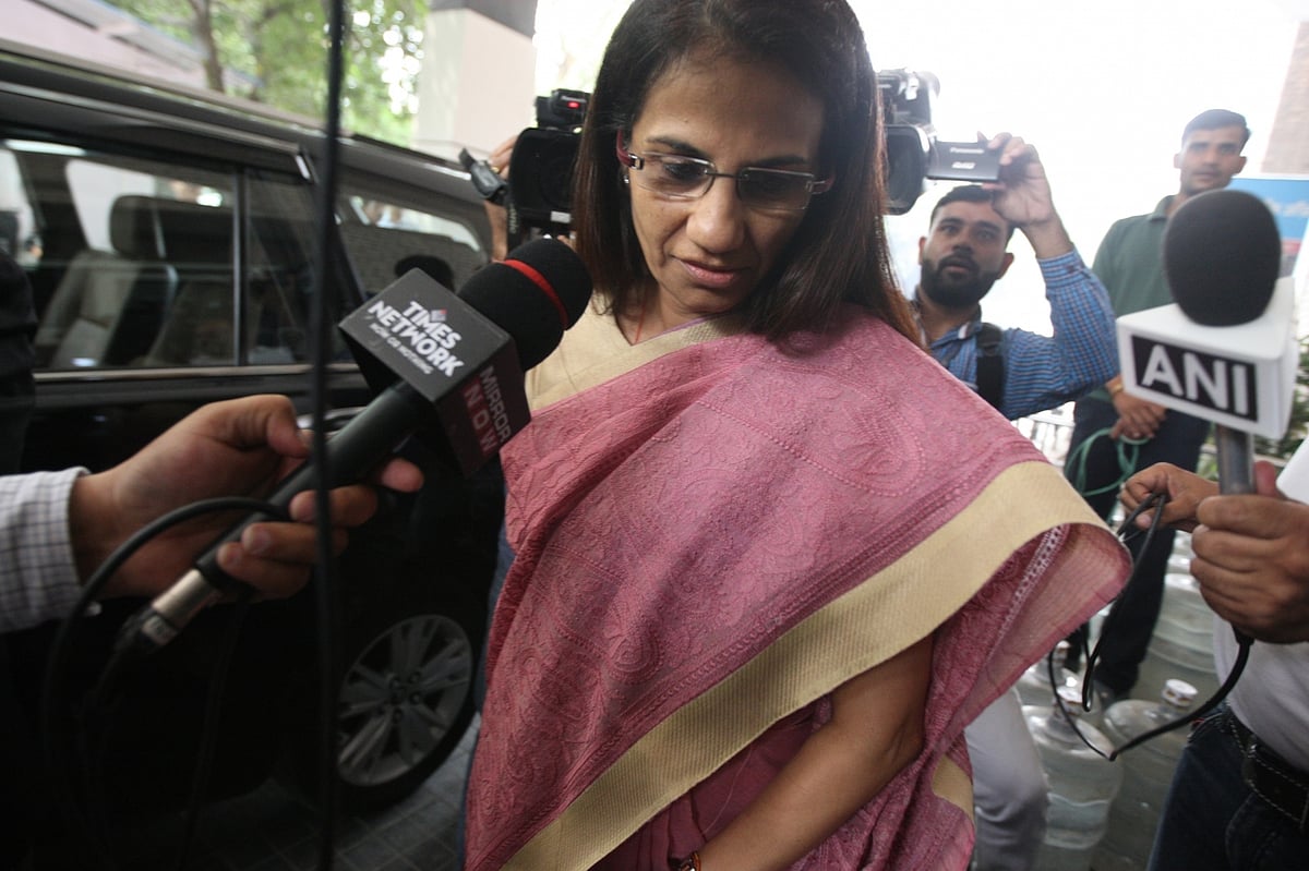 आईसीआईसीआई-वीडियोकॉन मनी लॉड्रिंग केस: कोचर परिवार ने धूत के साथ मिलकर लिखी धोखेबाजी की नई कहानी 
