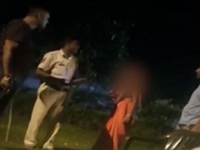 खट्टर सरकार की पुलिस की बर्बरता, थाने में महिला को बेल्ट से पीटा, वीडियो वायरल,  पुलिसकर्मियों पर गिरी गाज