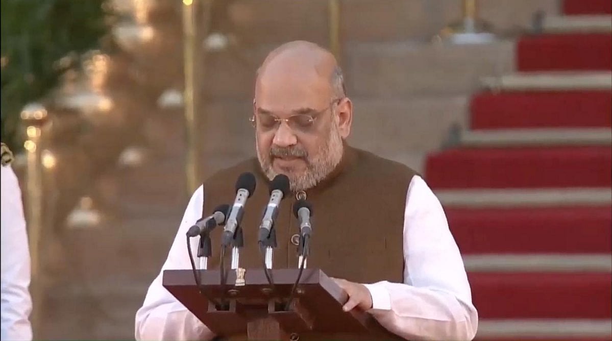 मोदी सरकार का शपथ ग्रहण: जानिए कौन बना कैबिनेट मंत्री, और किसे मिला स्वतंत्र प्रभार