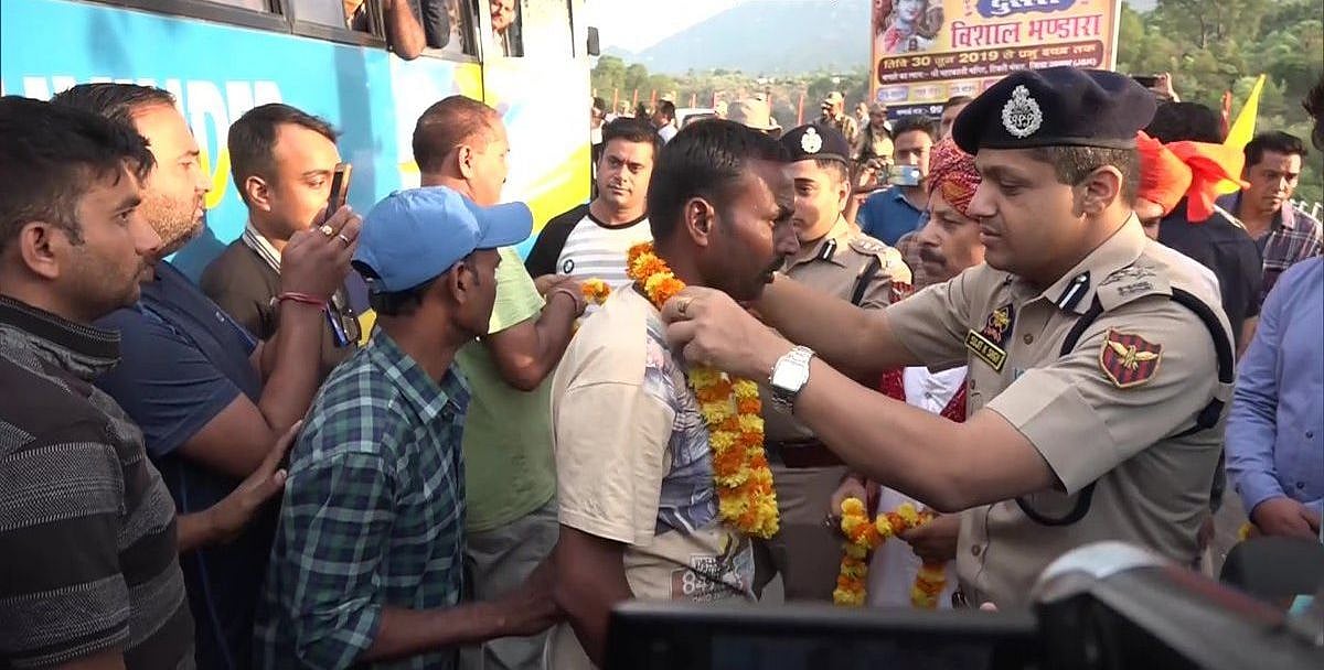 अमरनाथ यात्रा: जम्मू बेस कैंप से पहला जत्था रवाना, इस बार यात्रा को लेकर किए गए हैं ये खास इंतजाम