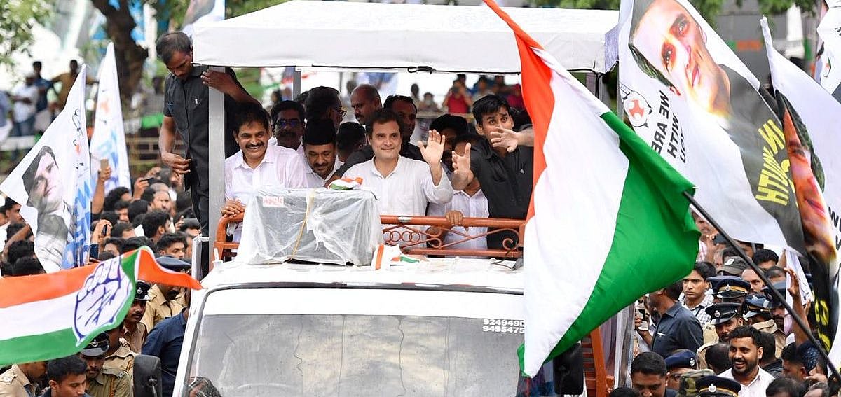 राहुल ने रोड शो कर वायनाड की जनता को कहा धन्यवाद, पीएम पर हमला, बोले- क्रोध, घृणा का प्रतिनिधित्व करते हैं मोदी