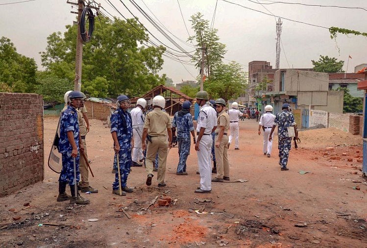 पश्चिम बंगाल: बीजेपी और टीएमसी कार्यकर्ताओं  के बीच खूनी झड़प, 4 की मौत , 3 घायल