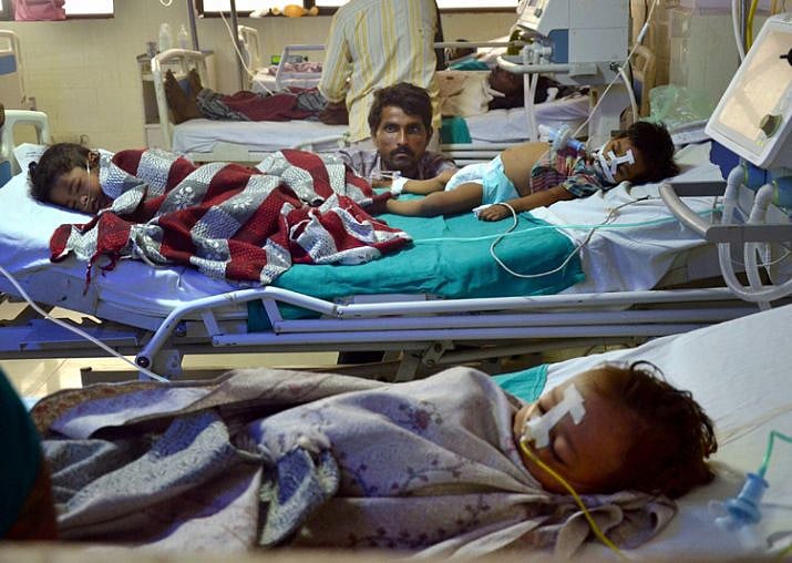 मुजफ्फरपुर के जिस अस्पताल में ‘चमकी’ ने ली दर्जनों बच्चों की जान, उस अस्पताल में हुआ हादसा, छत का हिस्सा गिरा
