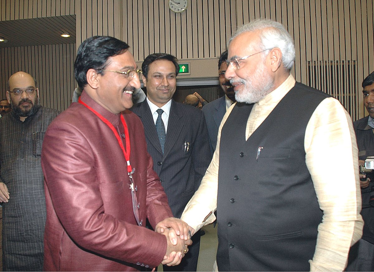 क्या फर्जी है मोदी सरकार के नए एचआरडी मिनिस्टर निशंक की डॉक्ट्रेट की  डिग्री? आरोप तो कई घोटाले के भी हैं