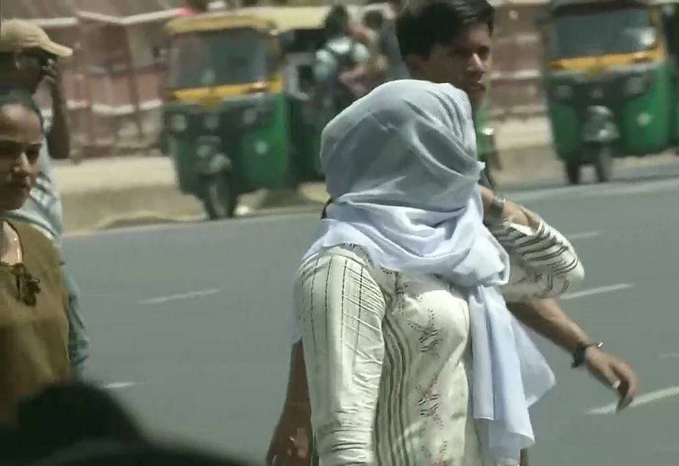 उत्तर भारत में गर्मी का तांडव, पारा 50 के पार, अब तक 30 की मौत, कई इलाकों में रेड अलर्ट जारी