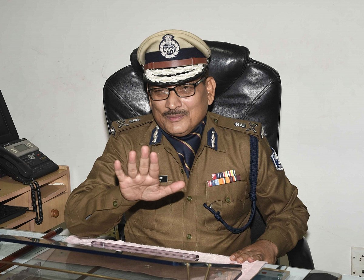 बिहार पुलिस के डीजीपी ने अपने ही विभाग पर उठाए सवाल, कहा- कुछ पुलिस अधिकारी ही टीम का मनोबल गिरा रहे
