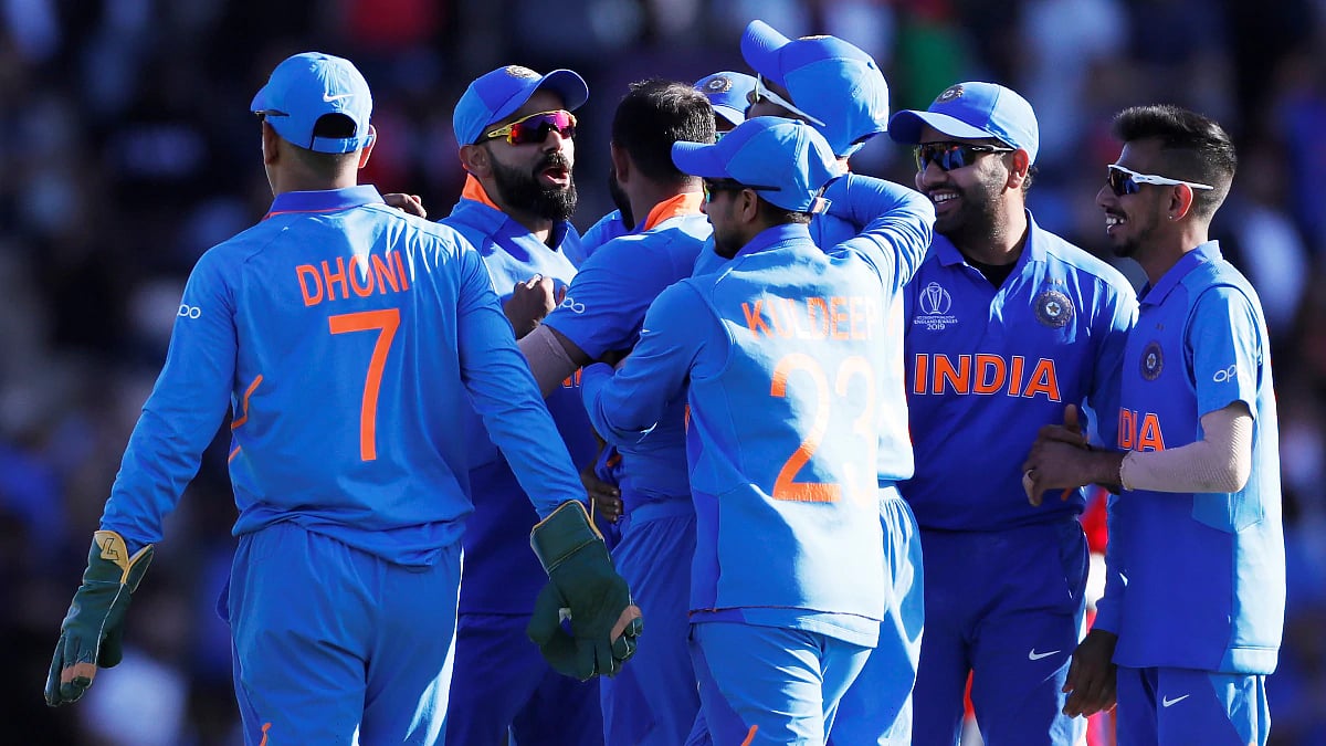 वर्ल्ड कप 2019: आईसीसी रैंकिंग में टेस्ट क्रिकेट के बाद वनडे में भी नंबर 1 पर पहुंची टीम इंडिया  