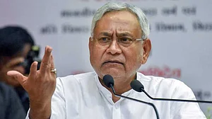सुशासन बाबू के राज में बिहार बदहाल, कौन दिखाए आईना जब मीडिया पर लगा हो अघोषित प्रतिबंध !