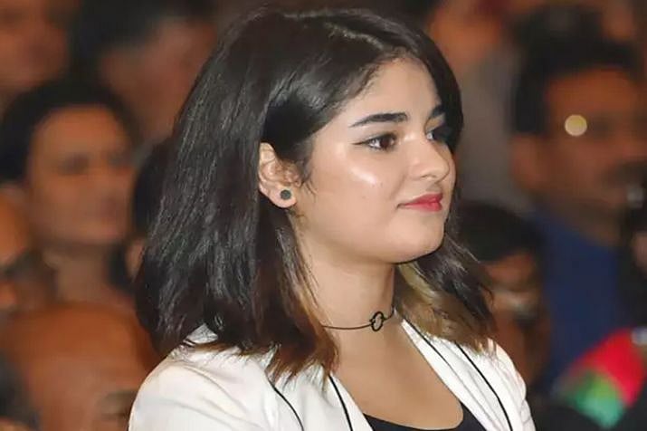 बॉलीवुड छोड़ने वाली जायरा वसीम की पोस्ट पर मैनेजर का दावा, कहा- उन्होंने नहीं लिखी फेसबुक पोस्ट
