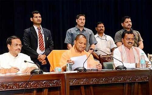यूपी में मंत्रियों को विभागों का बंटवारा, सुरेश खन्ना नए वित्त मंत्री, 37 विभाग सीएम के पास, यहां देखें पूरी सूची