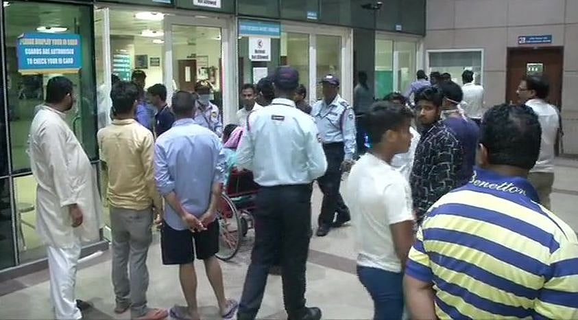 बड़ी खबर LIVE: दिल्ली में सफदरजंग अस्पताल के डॉक्टर हड़ताल पर गए, मरीज के रिश्तेदारों ने की थी मारपीट 