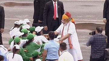 पीएम ने 73वें स्वतंत्रता दिवस पर देश को किया संबोधित, सेना को लेकर बड़ा ऐलान, जानिए मोदी के भाषण की अहम बातें