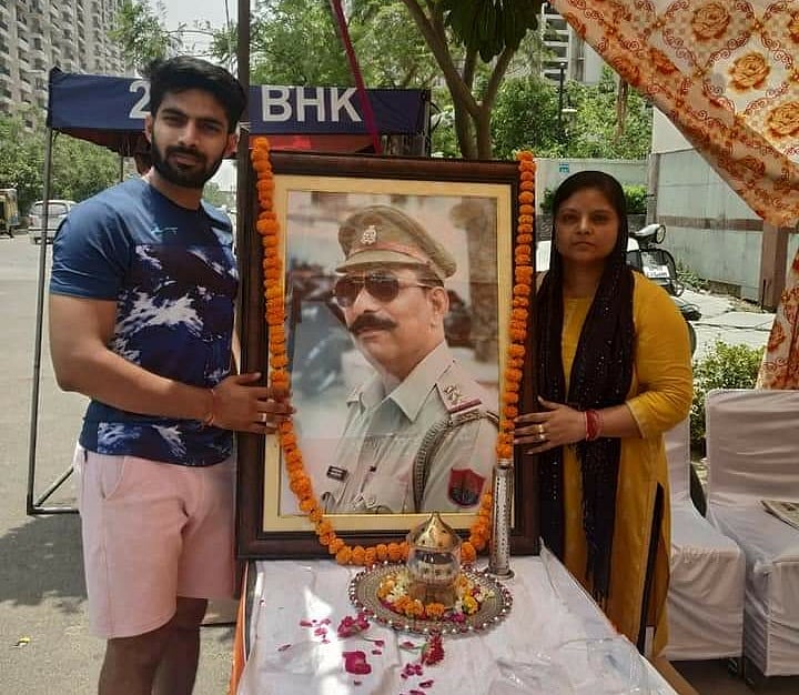 इंटरव्यू: शहीद इंस्पेक्टर सुबोध की हत्या के आरोपियों को जमानत मिलने से उनकी पत्नी आहत, कहा- आखिरी दम तक लड़ूंगी