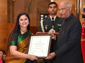 दूरदर्शन की वरिष्ठ एंकर नीलम शर्मा का निधन, ‘नारी शक्ति’ समेत कई पुरस्कारों से थीं सम्मानित 