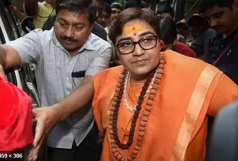 वीडियो: साध्वी प्रज्ञा ने फिर दिया बेतुका बयान, ‘विपक्ष मारक शक्ति का प्रयोग कर ले रही है बीजेपी नेताओं की जान’