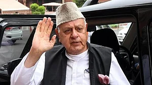 जम्मू-कश्मीर के पूर्व सीएम फारुक अब्दुल्ला PSA के तहत गिरफ्तार, 2 साल तक रहेंगे जेल में?