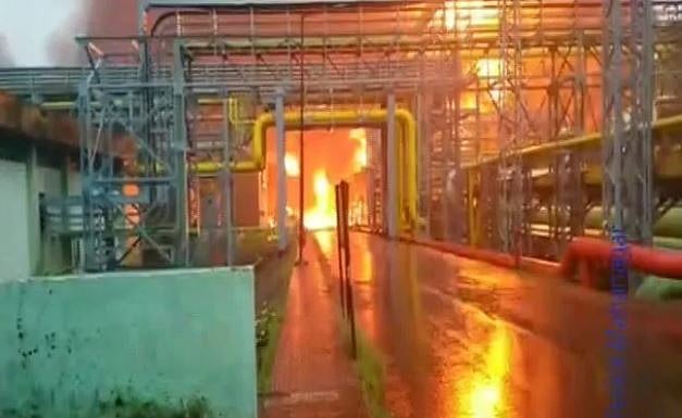 महाराष्ट्र: उरण में ONGC प्लांट में भीषण आग से तबाही, 4 लोगों की मौत, 3 झुलसे, आग पर पाया गया काबू